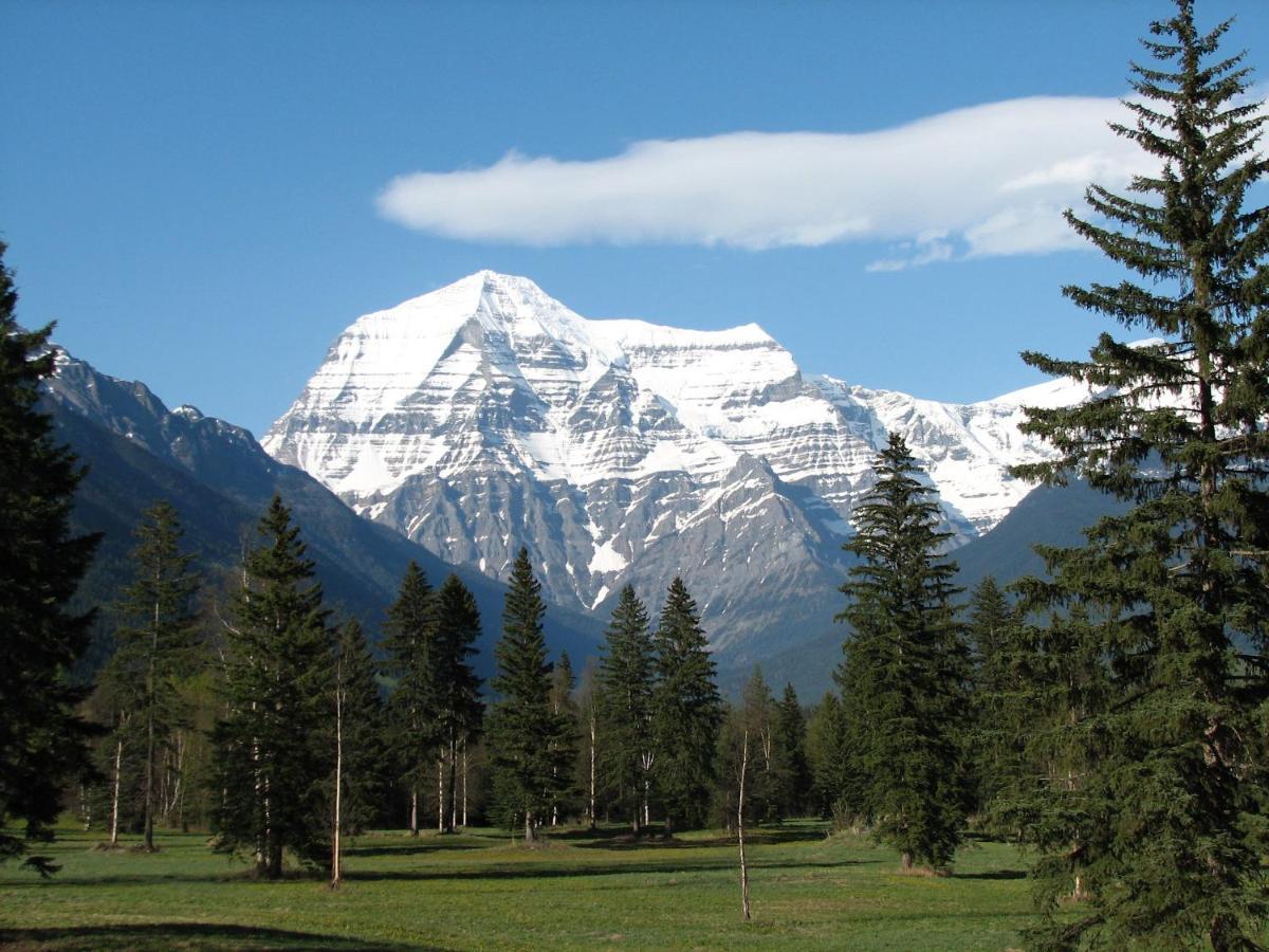 Mount Robson Lodge Buitenkant foto