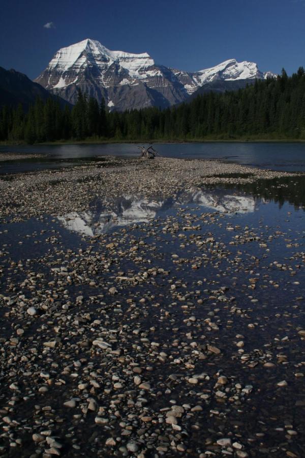 Mount Robson Lodge Buitenkant foto