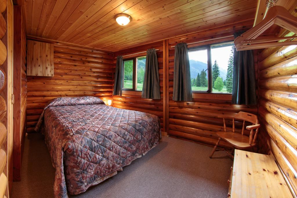 Mount Robson Lodge Buitenkant foto